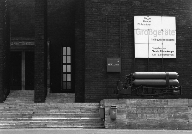 Claudia Fhrenkemper - Grogerte im Braunkohlentagebau Deutsches Bergbau-Museum, Bochum, 1993